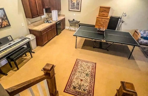 Eatonton House | 5 BED 7 BATH WITH BOAT DOCK