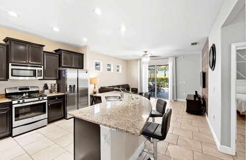 Loughman Resort | 5 Bedroom Near Disney Pool & Arcade