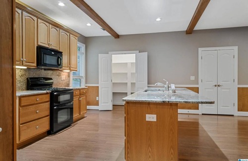 Wedowee House | 5 bedrooms. 3 baths. Relaxing getaway. Steps to the water for lake adventures.
