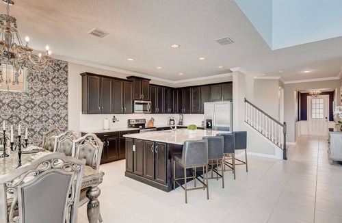 Four Corners House | 5 STAR Luxury Home, Indoor Playground, Baby Friendly, Solara Resort, Near Disney