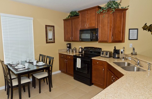 West Kissimmee Villa | 5 Star Luxury Vacation Villa-South Facing Pool - Summer Special!
