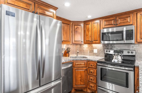Holiday Isle Condo | 506- Stunning one bedroom condo