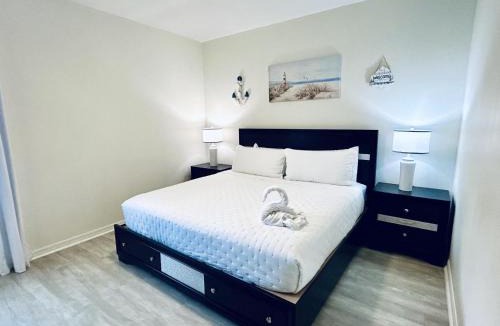 Sunset Ridge House | 53 Pool Home Located In Sunset Ridge Community!