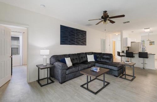 Sunset Ridge House | 53 Pool Home Located In Sunset Ridge Community!