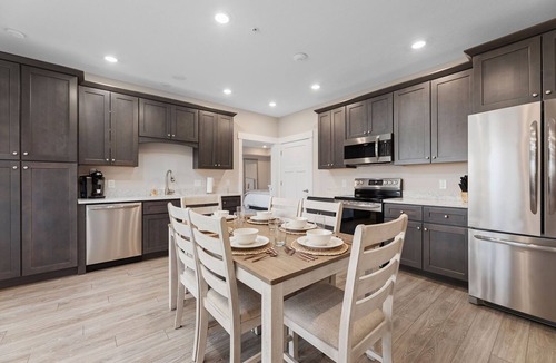 Traverse City Condo | 539 Bay St. Lake View Condo Unit 304E