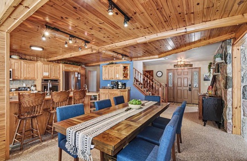 Herron Cabin | 5K+ Sq Ft Waterfront Retreat; Sleeps 23–28+; Pool, Arcade, Beach, Kayak & More