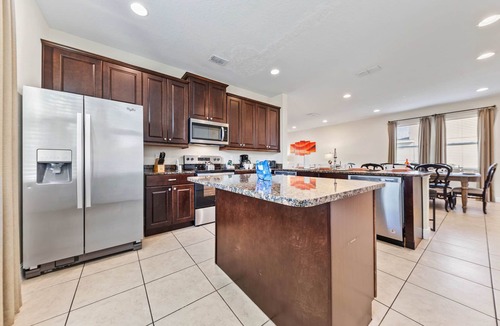 West Kissimmee Villa | 7703 Banyon Way