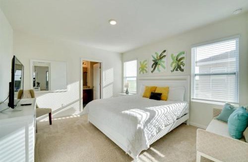Loughman House | 7BR Resort Pool Home Near Disney - 8004
