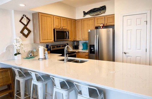 Ono Island Condo | 7th Floor Waterfront Harbor Pointe Retreat