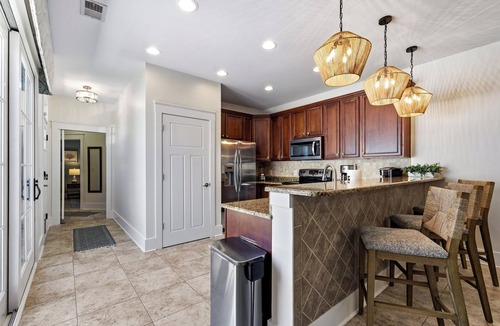 Windy Hill House | 8/30-9/4 LowRate North Beach cottage-walk to ocean, hot tubs, resort pools, gym!