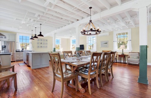 Tybee Island House | 8 Guest Historic North End Tybee Beach Home Near Lighthouse