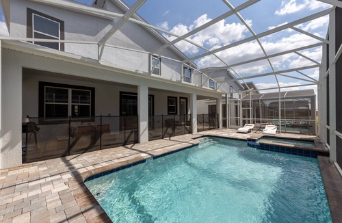 Davenport House | 840DSD-The Retreat at ChampionsGate by RedAwning