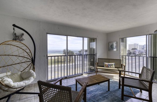 Ocean Dunes South Apartment | 99 Problems & the Beach Ain't 1
