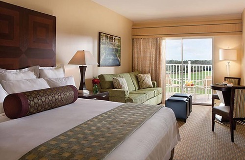 Williamsburg Villa | A great family resort close to parks. Golf/restaurants on-site