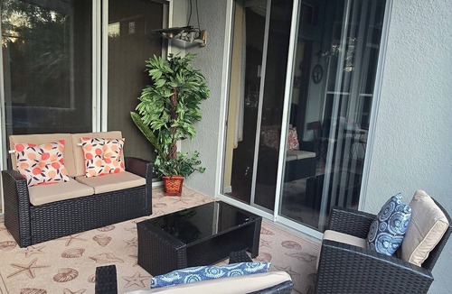 Plymouth House | A Hidden Gem, A Cozy 4-bedroom 3 bath house in gorgeous Apopka with a pool