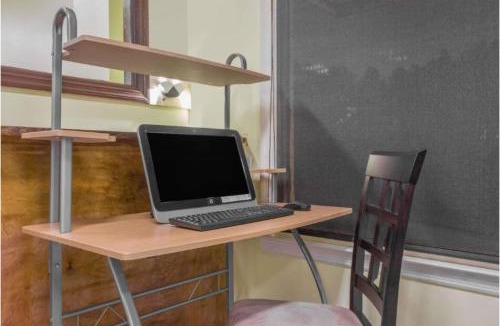 Milledgeville Hotel | A Red Dot Inn Milledgeville