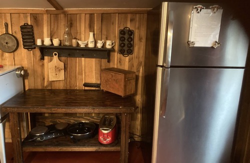 Estill Springs Cabin | A very rustic converted pole barn unique cozy cabin
