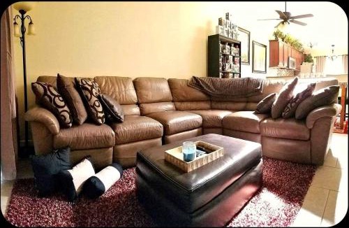 Union Park House | A1 Private Room With 55" Smart TV Near Everything