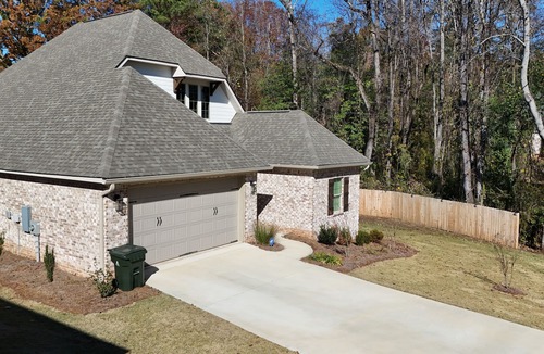 Auburn House | Abernathy Homenn