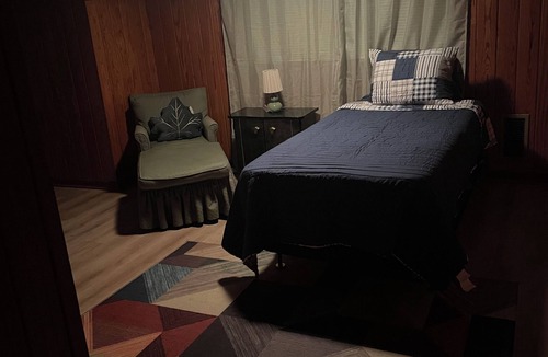 York Bed & Breakfast | Addie’s Place- Rooms to Relax in This 4-Bedroom home located in York, Al