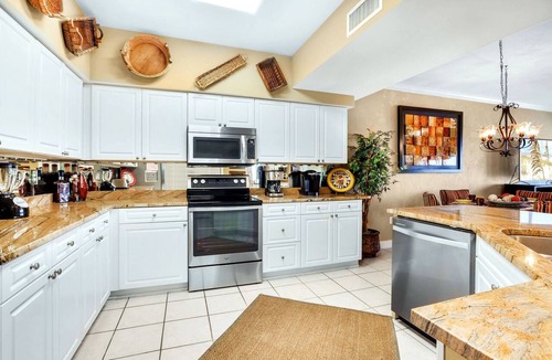 Orange Beach Condo | Admiral Quarters 2BR 2.5BA, SUPER NICE, 1521sf, Aug availability
