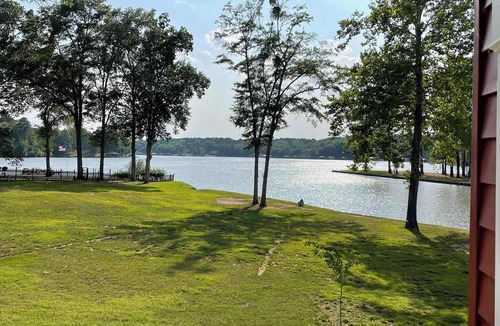 Eatonton House | Adorable 2-bedroom home on Lake Sinclair