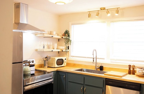 Five Points South House | Adorable Home Close to UAB with King Beds and Great Neighborhood