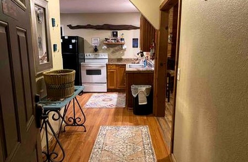 Seville House | Adult Only Cabin Rental on Lake George near Daytona Beach, Florida