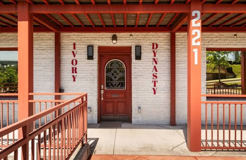 Tuscaloosa Apartment | Alabama Boutique Hotel: #3 w/bunkbeds sleeping 3