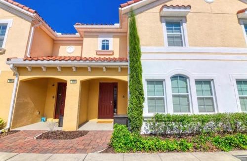 Loughman Villa | Amazing 4BR Resort Townhome with Splash Pool-4686TD villa