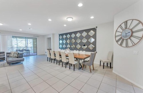 Four Corners Apartment | Amazing 8BR Mansion with Pool