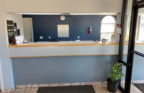 Meridian Hotel | Americas Best Value Inn (Meridian)