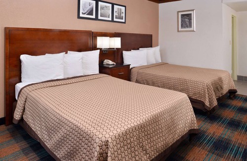 Downtown Hotel | Americas Best Value Inn Augusta Historic Downtown