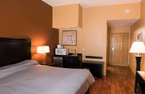 Experiment Hotel | Americas Best Value Inn & Suites Griffin