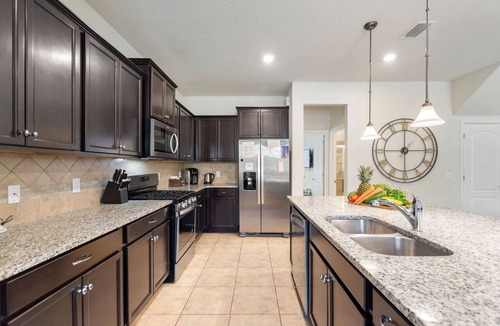 Loughman House | Anchor Cove Villa
