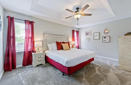 Cartersville House | Animal Friendly 3BR Stylish Escape, Near LakePoint