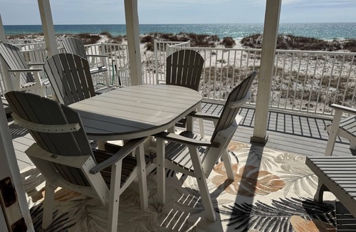 Ono Island House | AQUA VISTA 4 bedroom home w pool beachfront SPECIAL DISCOUNT June 27-July 4