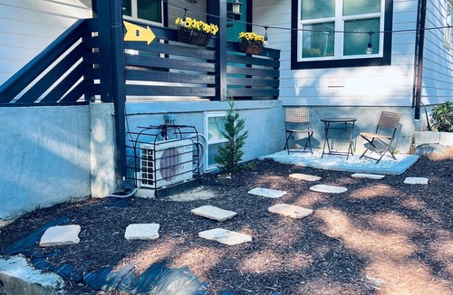 Atlanta House | ATL: 6BR Triplex—Chic, Boho,Retro Vibes |Sleeps 16