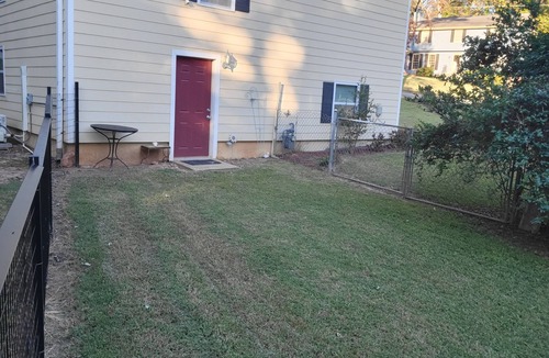 Stone Mountain House | Atlanta/Stone Mountain, fenced yard, washer dryer, Wi-Fi