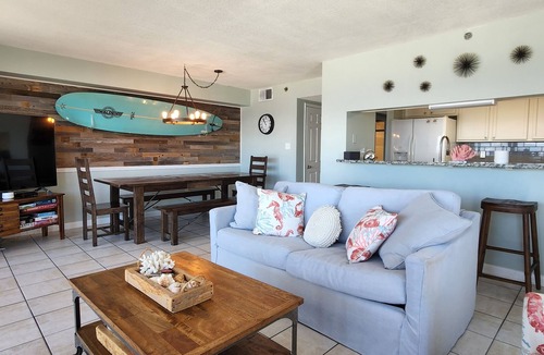 Ono Island Condo | August Special Discount! Updated oceanfront Condo with pool - Perdido Key Beach