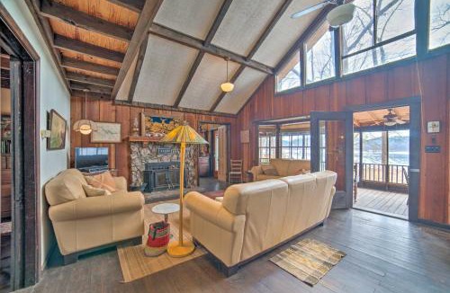 Shelby House | Authentic Retreat w/Private Dock on Coosa River!