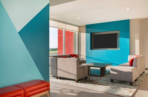 Auburn Hotel | avid hotel Auburn - University Area by IHG