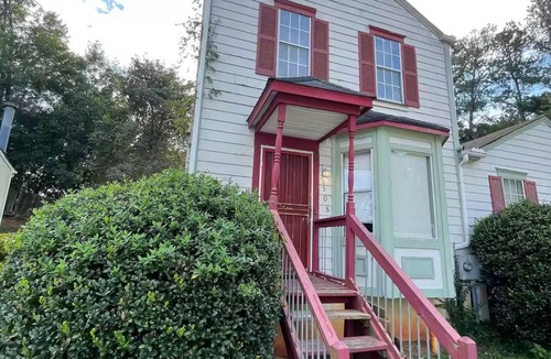 Decatur House | Awesome 2-bedroom house in Decatur perfect for your getaway