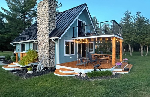 Oden Ski Chalet | Awesome Family Vacation Beach and Ski Chalet - Reserve Your Ski Getaway NOW!