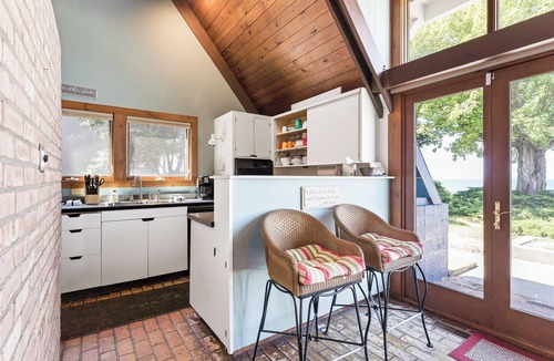 Spring Lake House | B30 Cottage | 3 Bed, 2 Bath