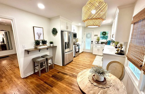 Northport House | Baby Bama 7 minute drive to Bryant Denny Stadium