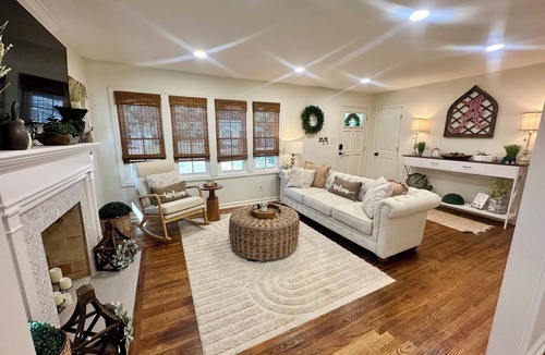 Northport House | Baby Bama 7 minute drive to Bryant Denny Stadium