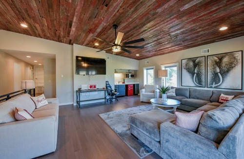 Tuscaloosa House | Bama Bound - Book for Football, Graduation & More!
