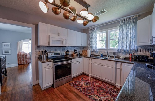 Forest Lake House | Bama Bungalow - Book for football season and more!