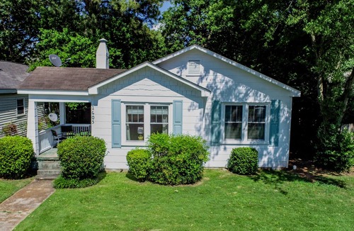 Forest Lake House | Bama Bungalow - Book for football season and more!